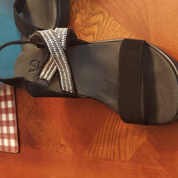 Skechers wedge sandals - Picture 2 of 4